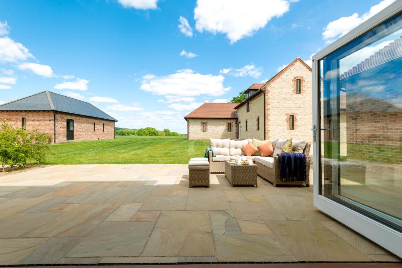 피터스필드 Barrow Hill Barns 빌라 외부 사진
